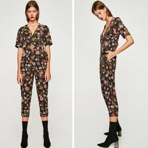 ZARA Floral Jumpsuit w Pockets Short Sleeve Cropped Bottom Faux Wrap Top Sz M